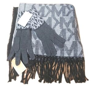 Michael Kors MK Logo Wrap Blanket Scraf & Gloves Woman O/S Black Gray Knit Nwt